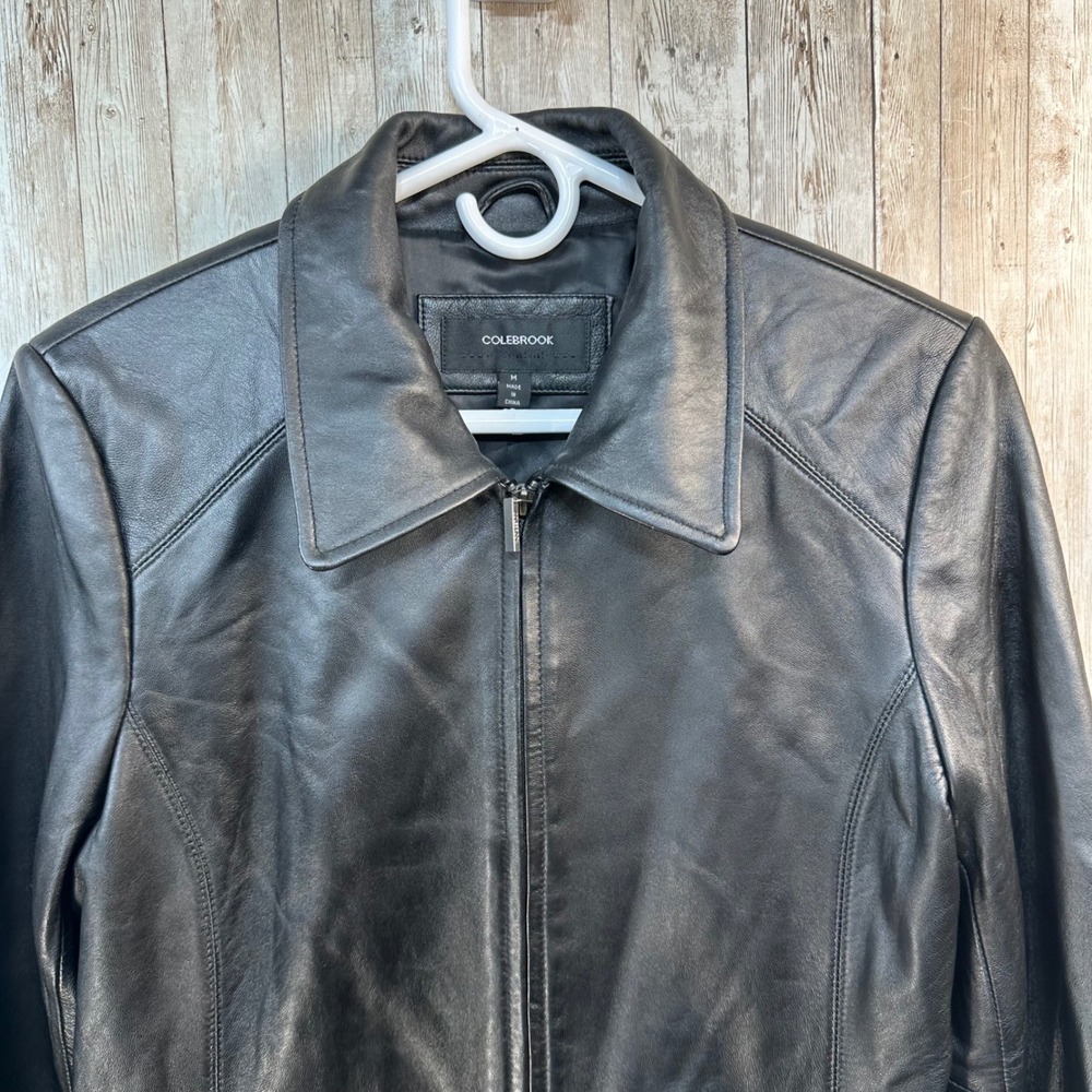 Colebrook Essentials Vintage Women's Black Leather classic Jacket Size Medium - Picture 3 of 7